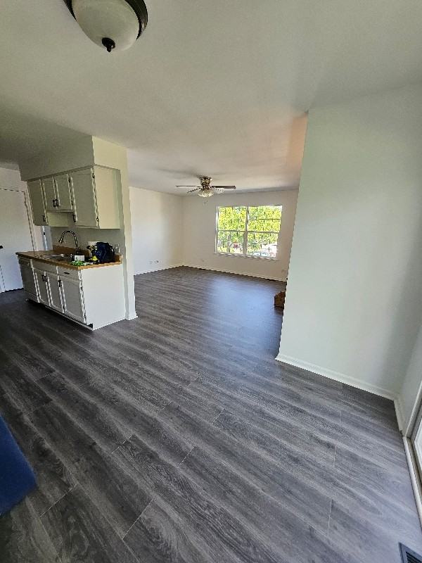 341 Birchwood Ct - Photo 4 of 13