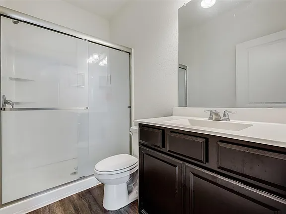 131 Peony Ln - Photo 3 of 15