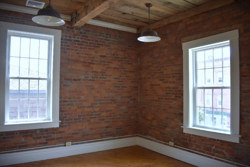 270 Pleasant St #2ndFL - Photo 2 of 13