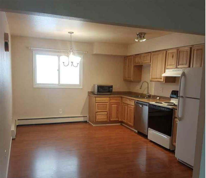 827 E. 11th Ave. - Photo 3 of 6