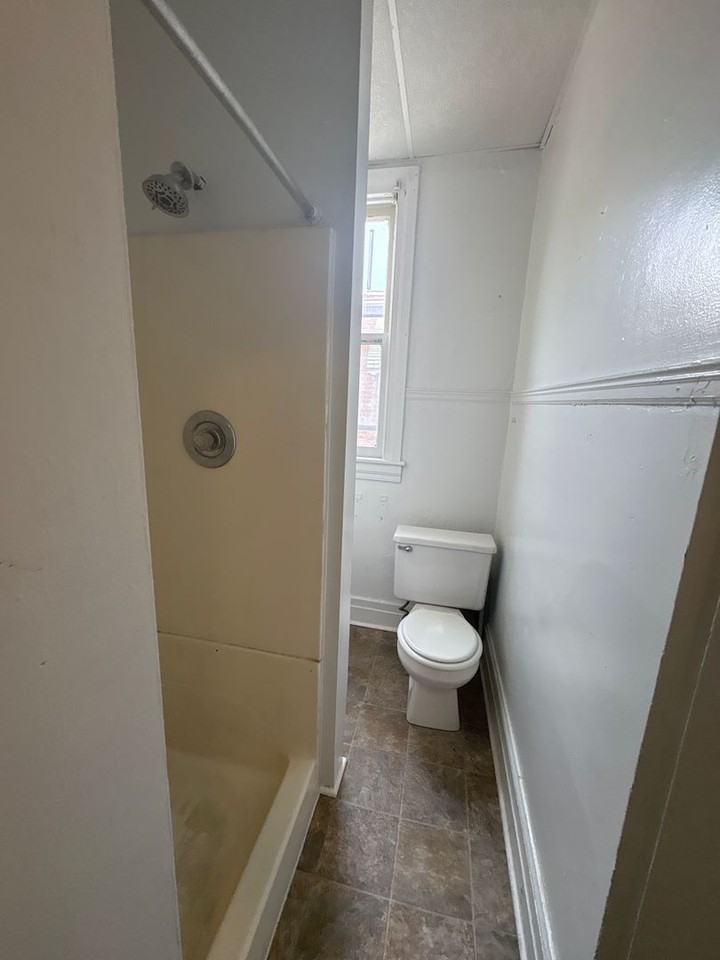 232 E Cottage Pl #2 - Photo 3 of 8