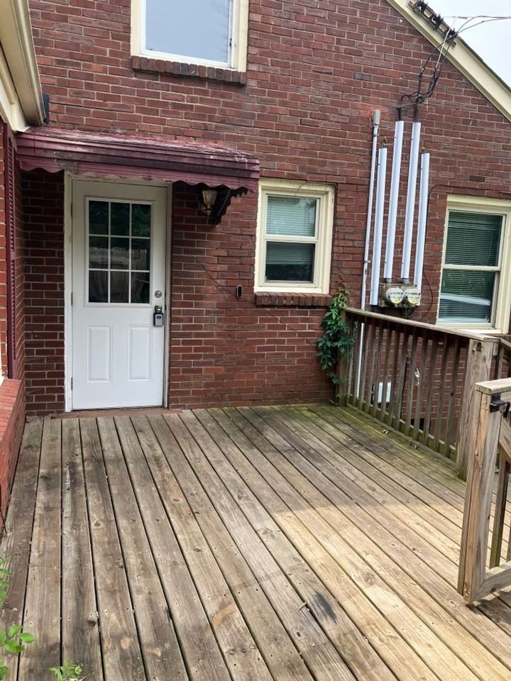 1429 Janie Ave - Photo 2 of 13