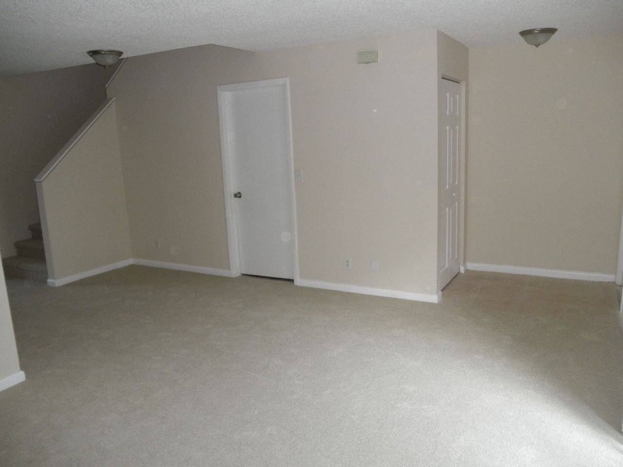 721 Cypress Way E - Photo 6 of 25