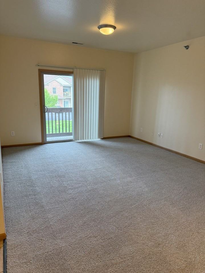 Community Near Downtown Whitehouse - Photo 6 of 13