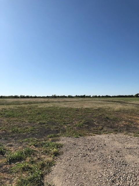 7354 Fm 36 S - Photo 2 of 12