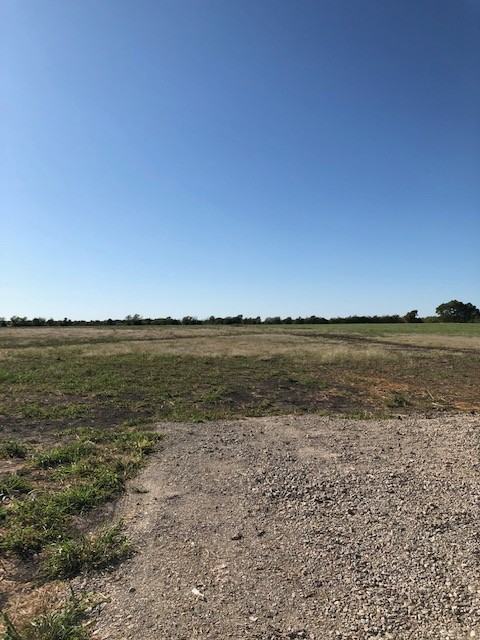 7354 Fm 36 S - Photo 3 of 12