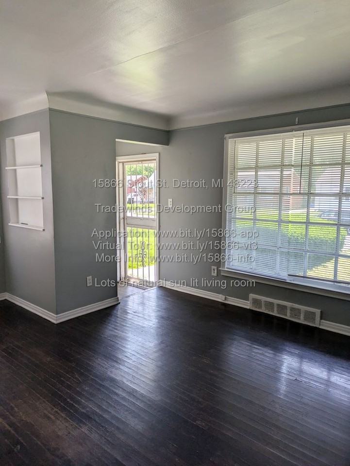 15866 Stout St - Photo 2 of 13