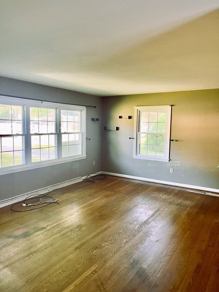 406 Barbee St - Photo 2 of 14