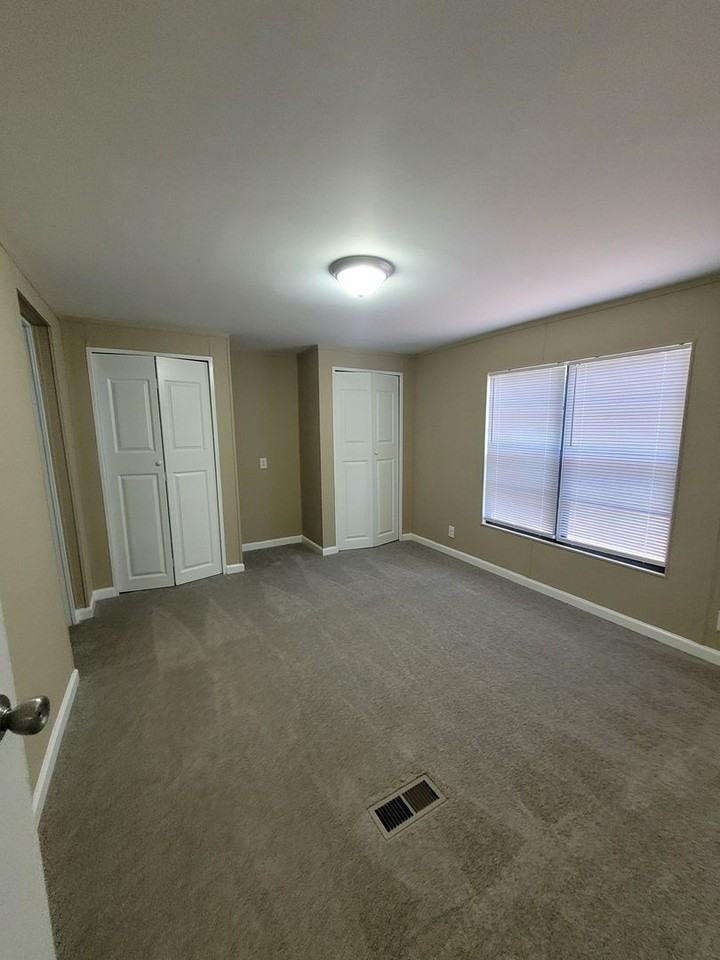 462 Pineywoods Rd - Photo 7 of 21