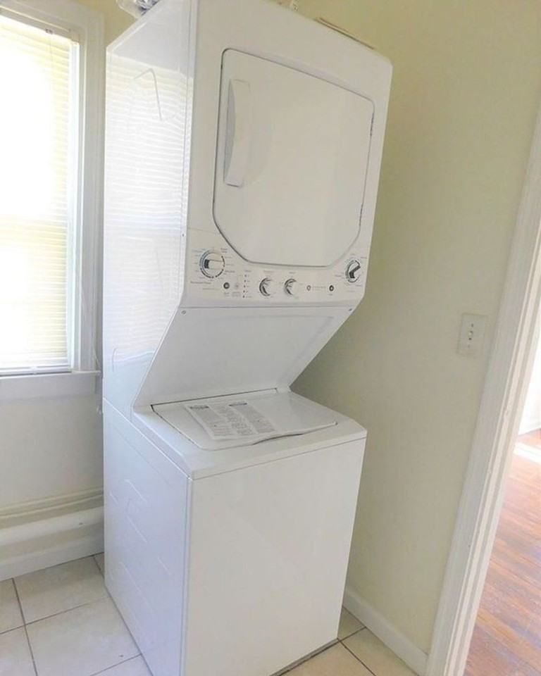 118 Penniman Rd - Photo 7 of 10