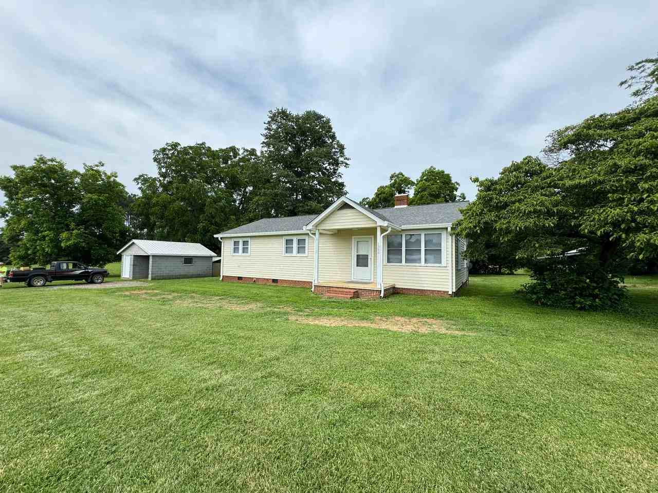 1300 N Lentz Harness Shop Rd