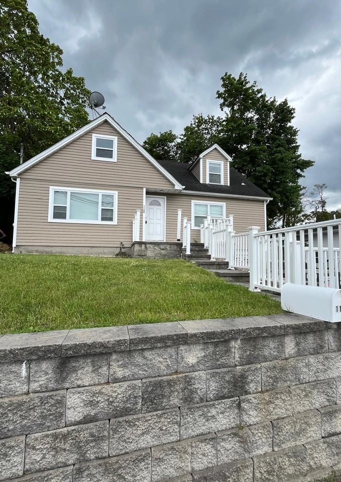 Middle Country Rd #NA - Photo 2 of 8