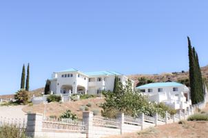 featured image of 238 Lakeview Dr