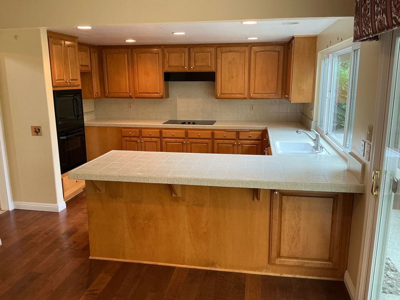 1920 Alto Ln - Photo 4 of 50