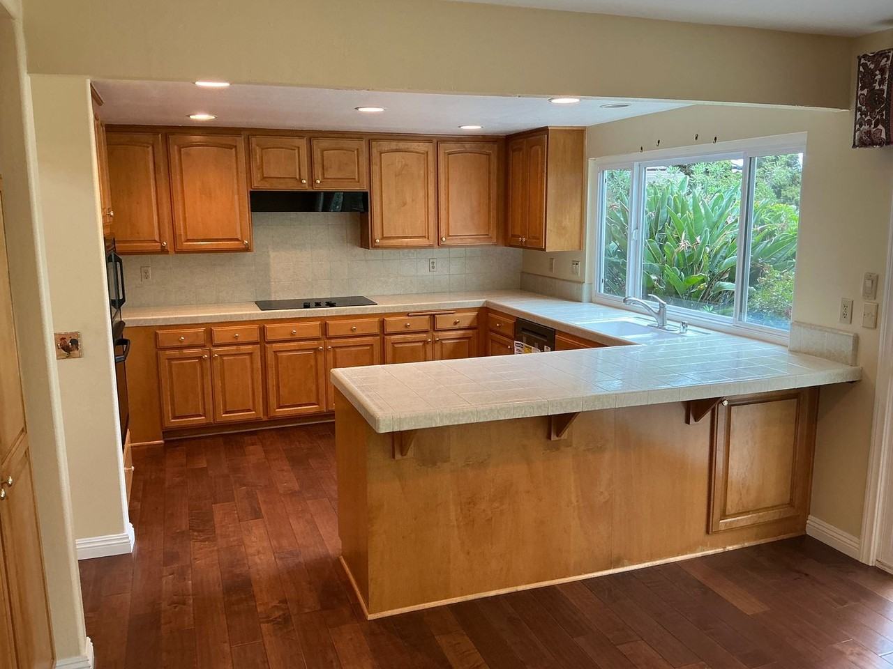 1920 Alto Ln - Photo 5 of 50