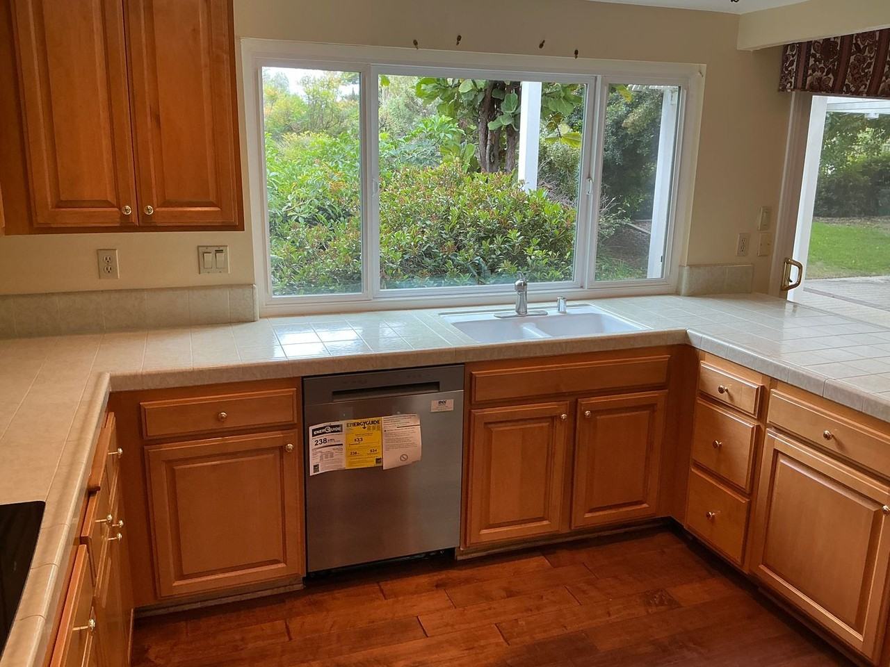 1920 Alto Ln - Photo 6 of 50