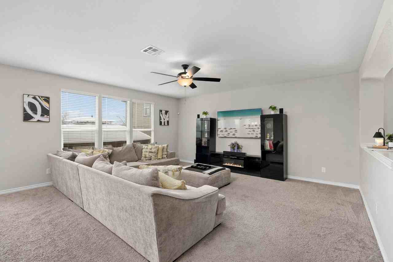 2318 Themis Way - Photo 4 of 29