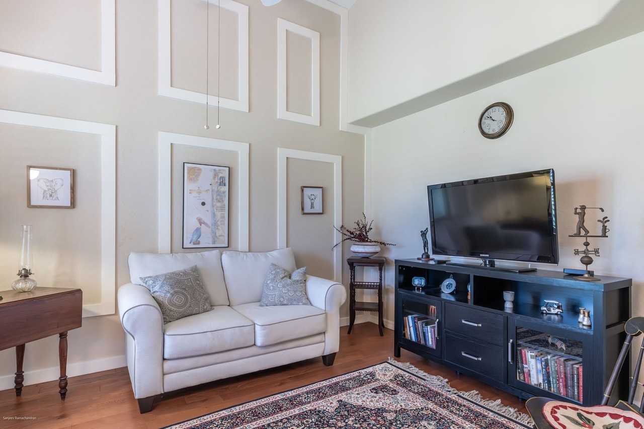 3762 Tripoli Blvd - Photo 5 of 48