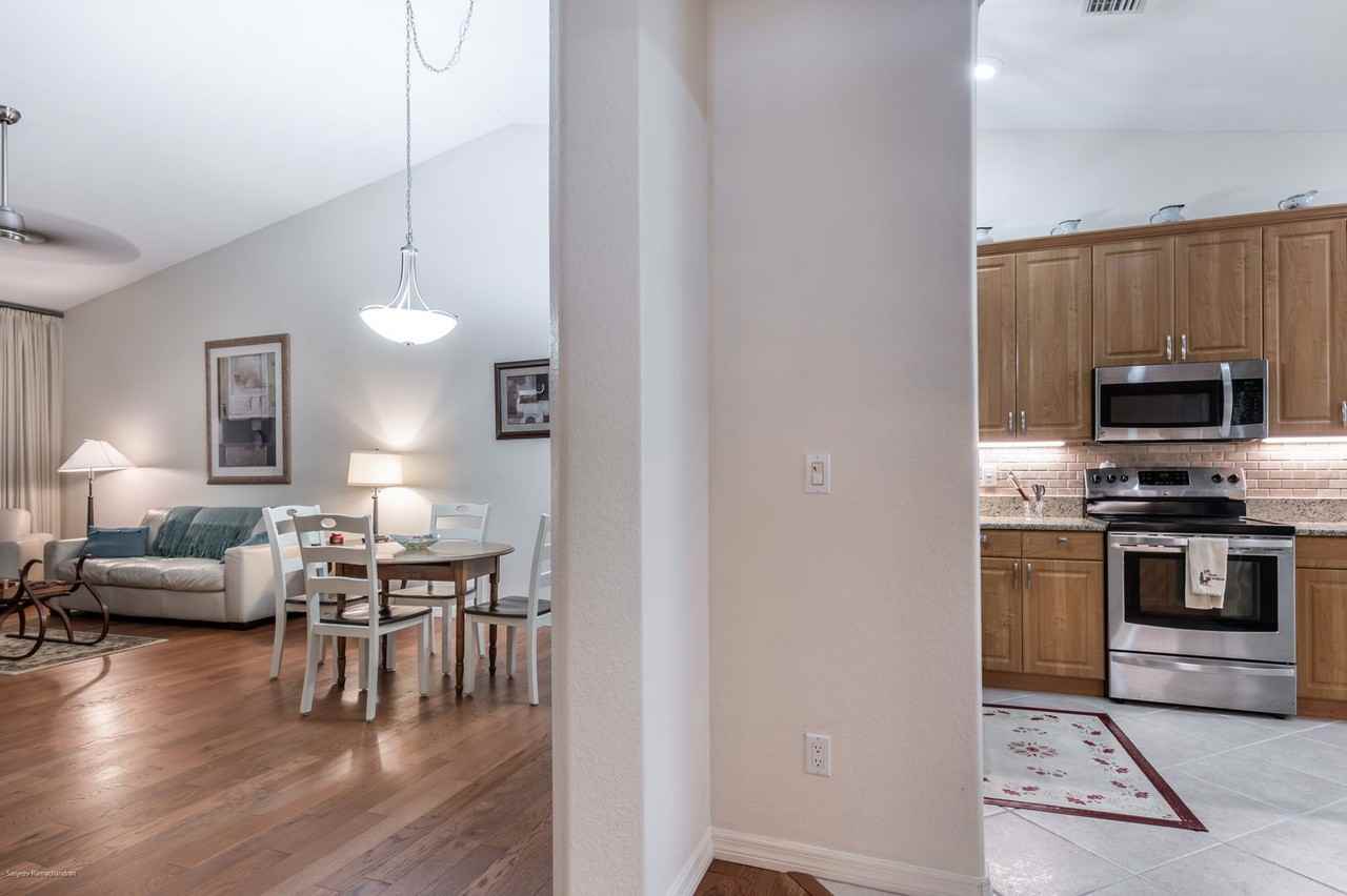 3762 Tripoli Blvd - Photo 7 of 48