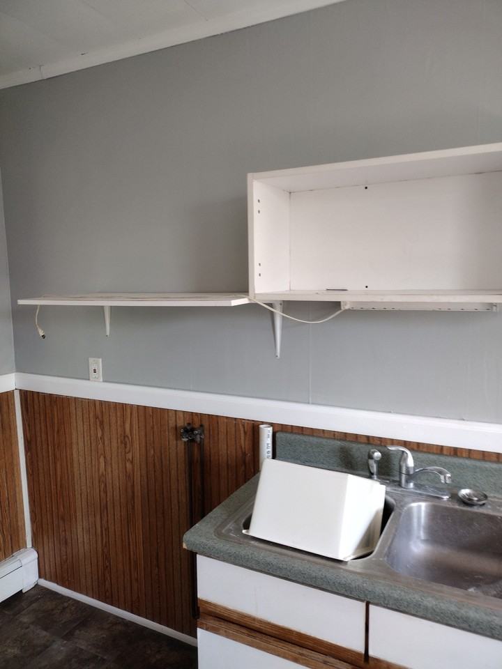 631 6th Ave #2 - Photo 2 of 9