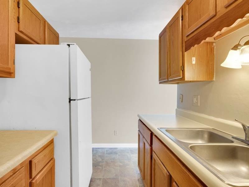 Stonebrook of Scottsburg - Photo 2 of 21