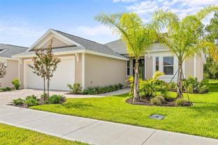 229 Hawthorn Ave - Photo 1 of 1