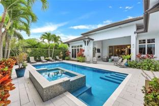 425 Harbour Dr - Photo 1 of 1