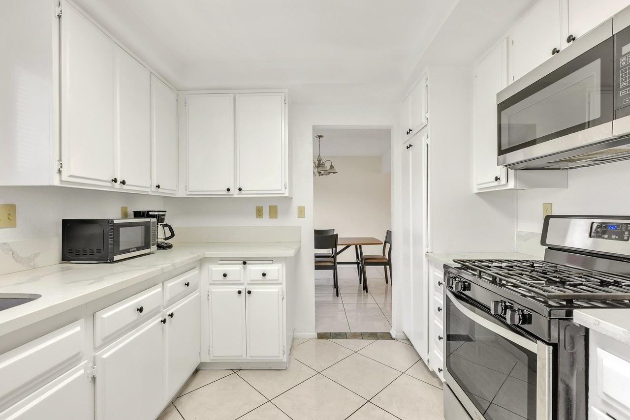 Citadel St - Photo 4 of 23