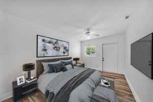 526 W Perry St #B - Photo 1 of 1