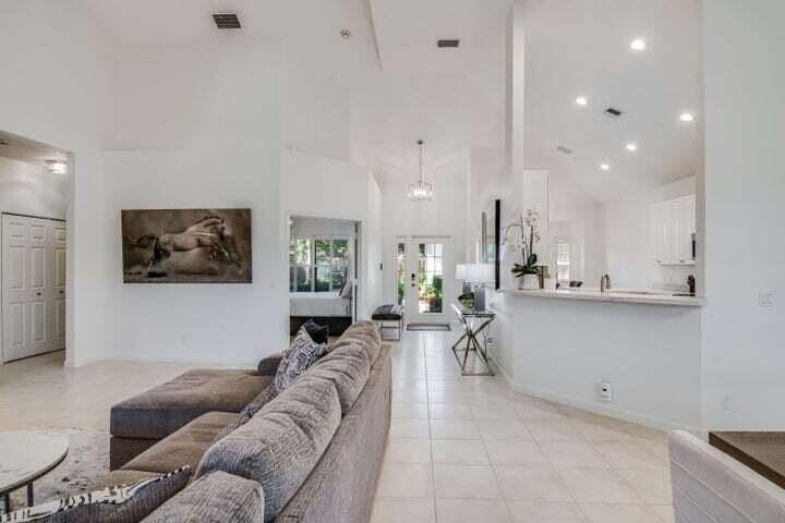 2156 Wightman Dr - Photo 7 of 22