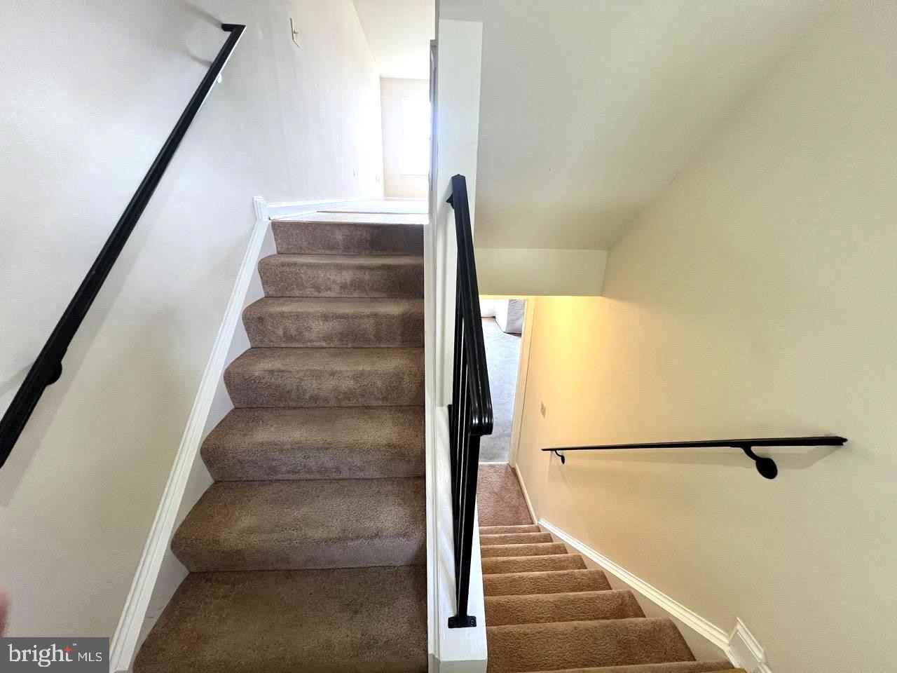 3613 Harbor Rd - Photo 3 of 23