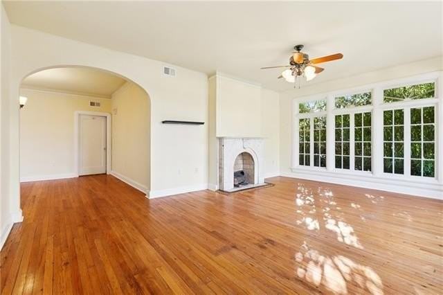 5801 Fontainebleau Dr Lowr - Photo 3 of 12