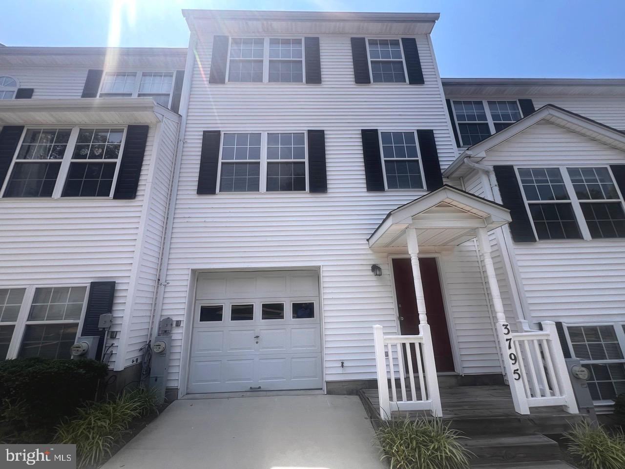 3795 Harbor Rd - Photo 2 of 24