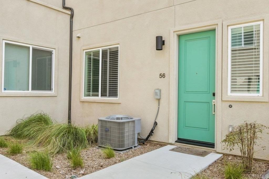 5224 Beachfront Cove St - Photo 5 of 36