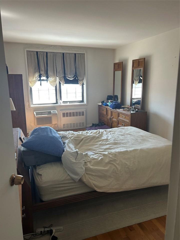 10 Monroe Blvd ##5c - Photo 4 of 8