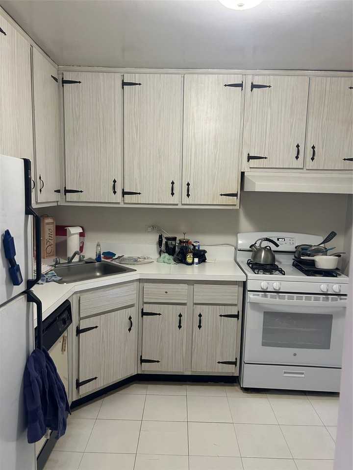 10 Monroe Blvd ##5c - Photo 5 of 8