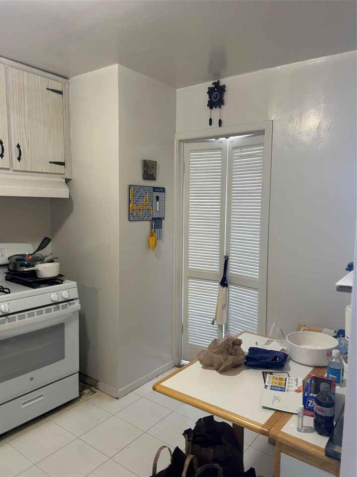 10 Monroe Blvd ##5c - Photo 6 of 8