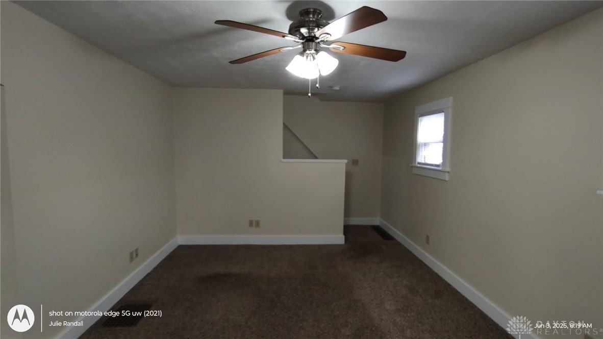 1801 John Glenn Rd - Photo 2 of 13