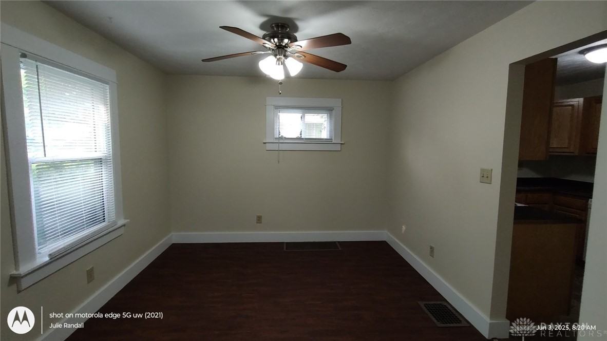 1801 John Glenn Rd - Photo 4 of 13