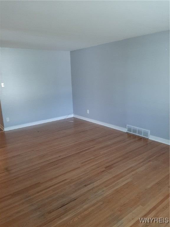 131 Kamper Ave - Photo 7 of 17