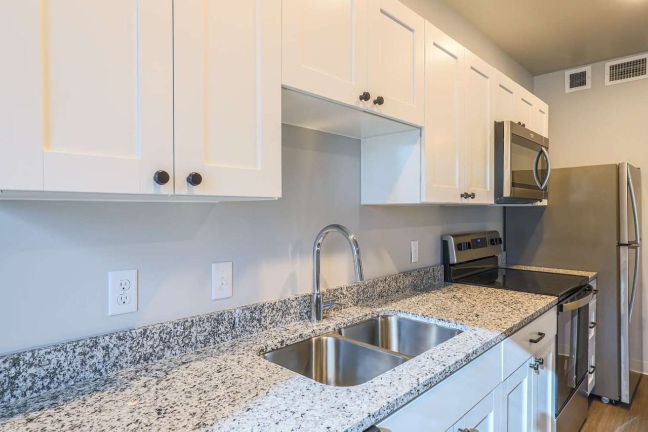 Belknap Place - Photo 7 of 12