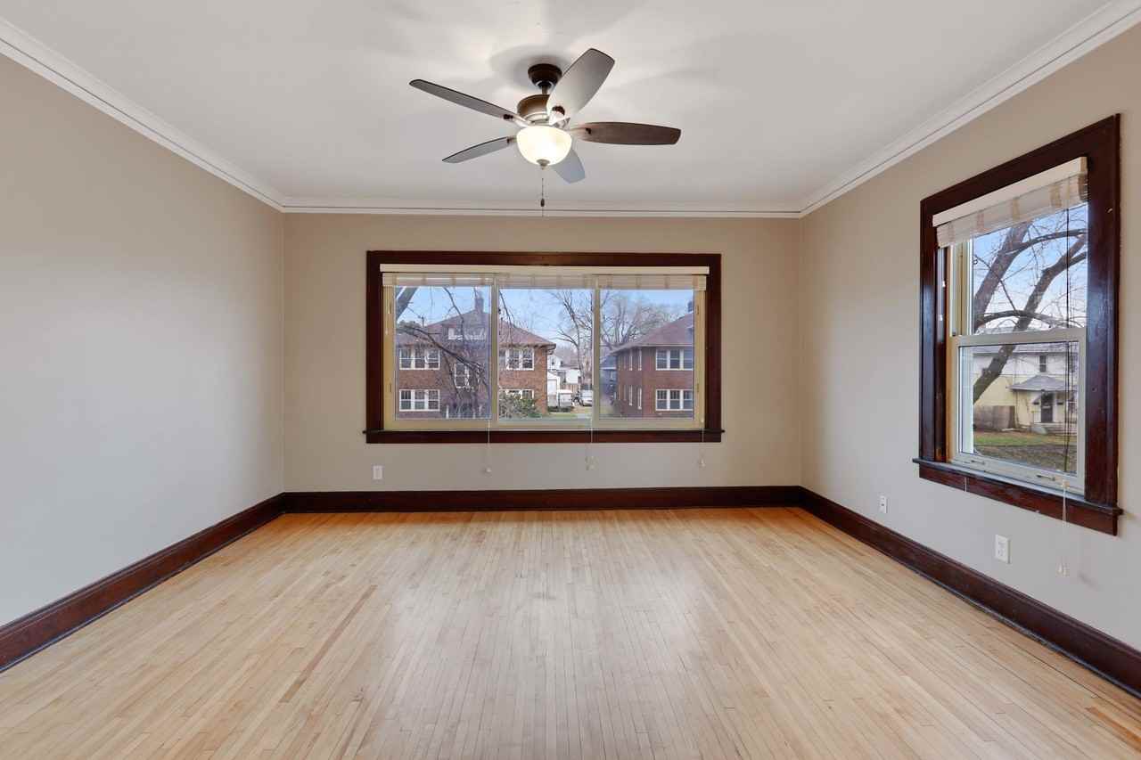 1610 Charles - Photo 5 of 17