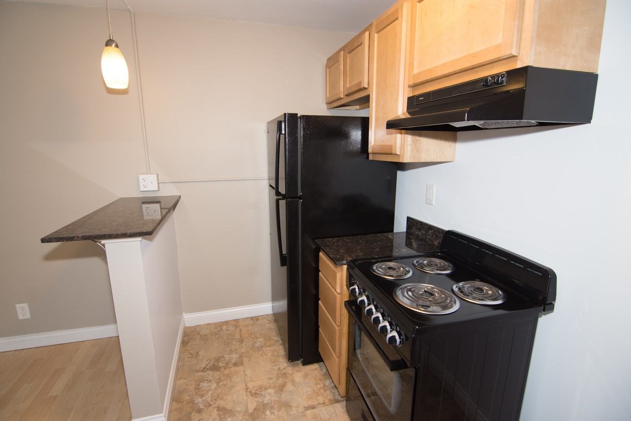 2101 3rd Ave - Photo 7 of 15