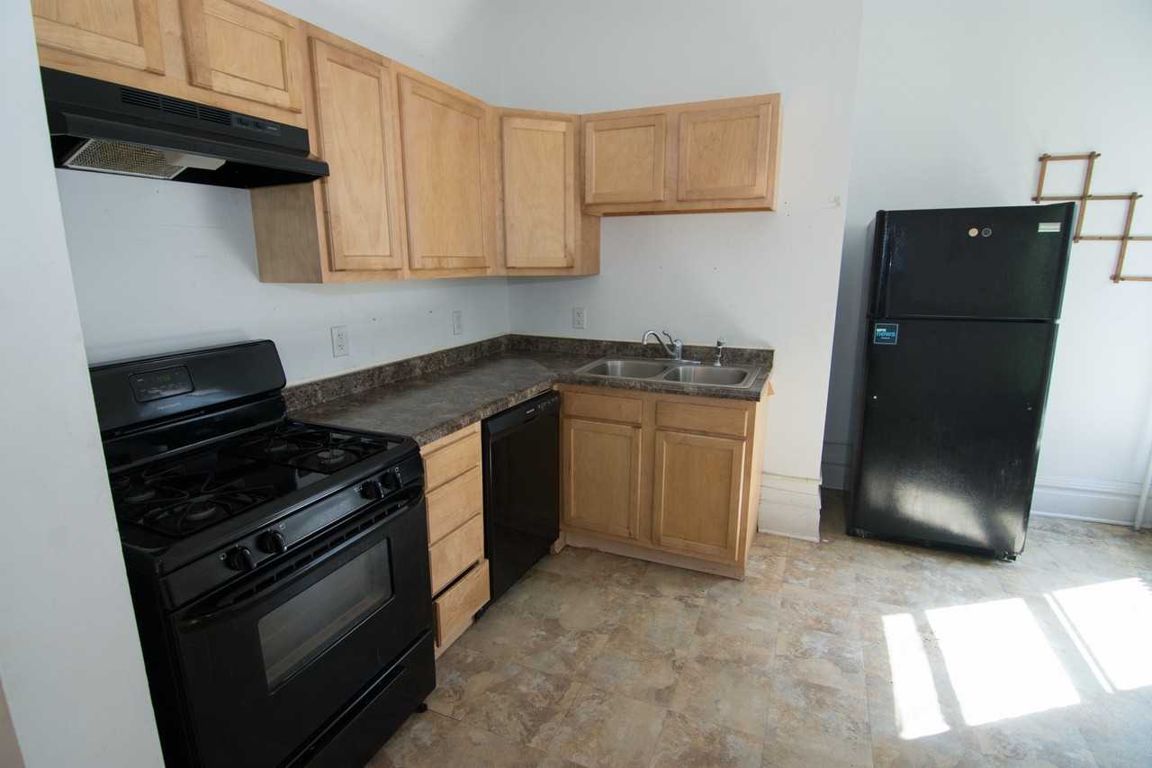 2115 3rd Ave - Photo 7 of 23