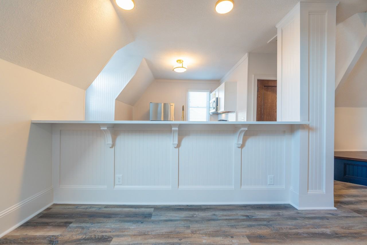 2541 Garfield - Photo 2 of 32