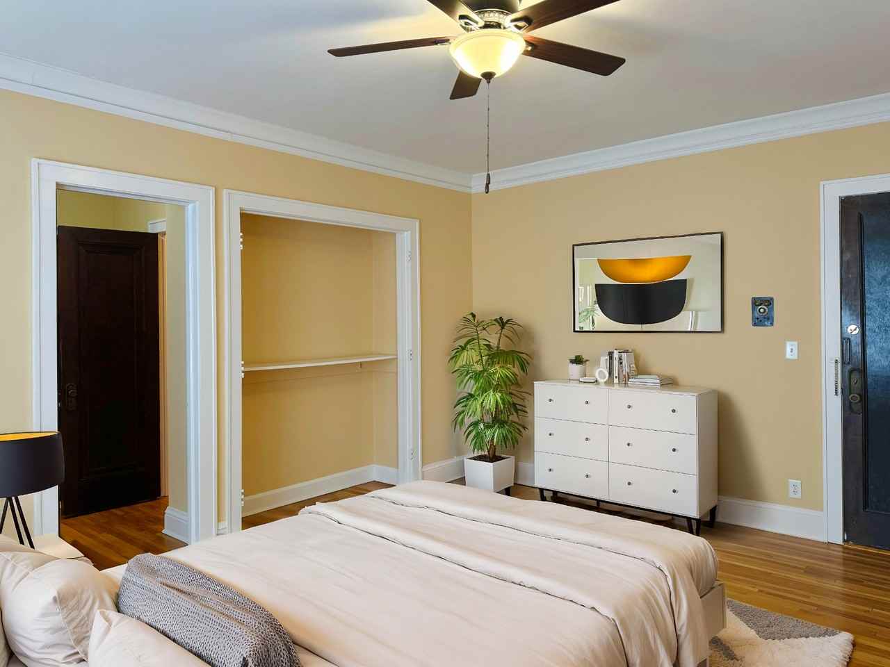 2545 Garfield - Photo 4 of 13