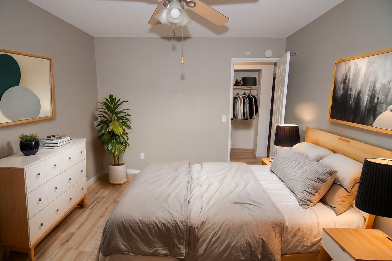 2731 Pillsbury - Photo 5 of 18