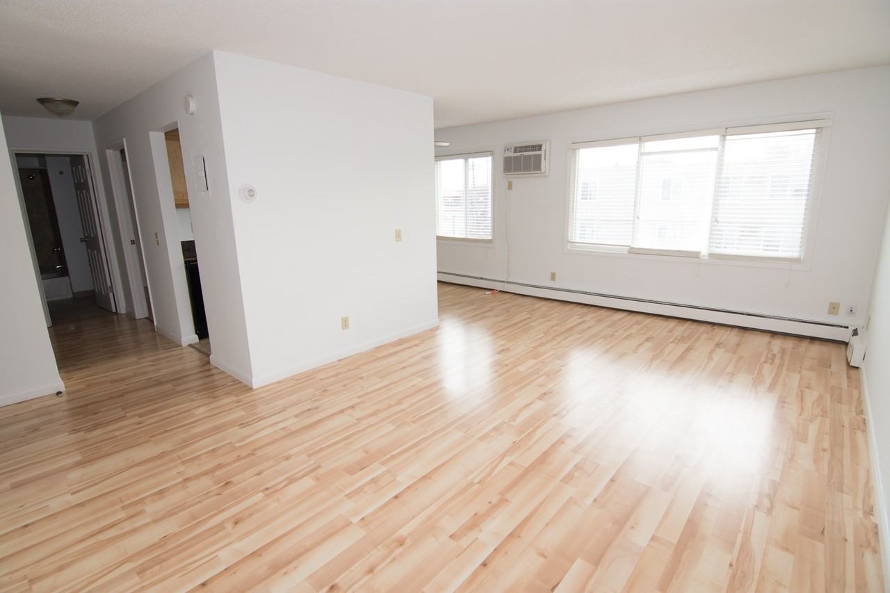 2731 Pillsbury - Photo 7 of 18