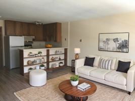 featured image of 2216 Pleasant Ave