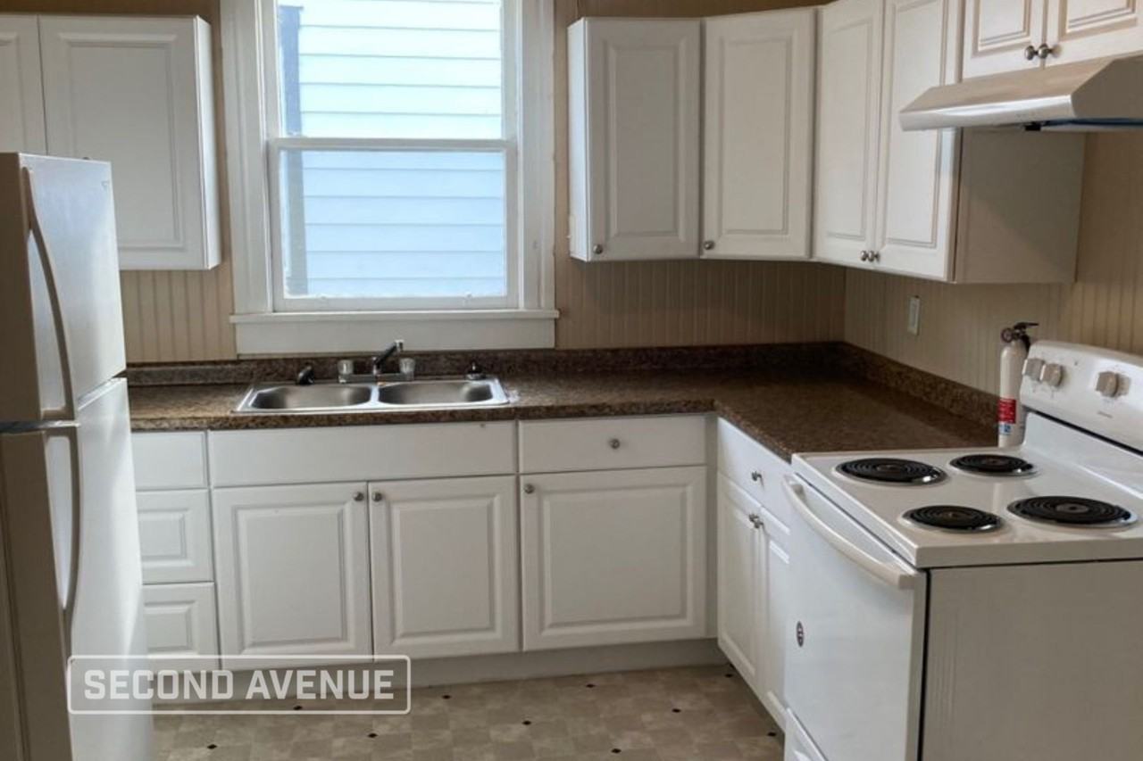 822 S Walnut St - Photo 2 of 14